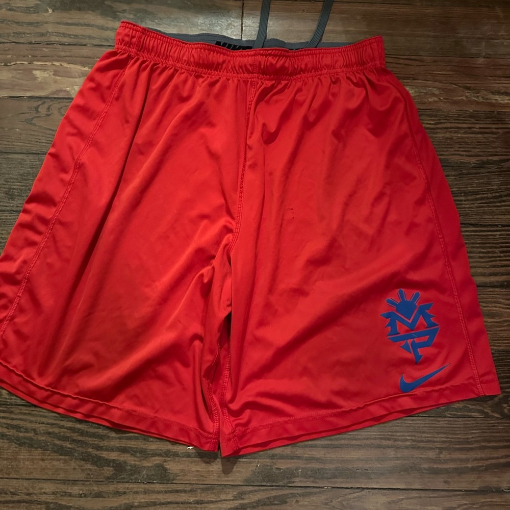 Nike Large manny pacquiao shorts red like new